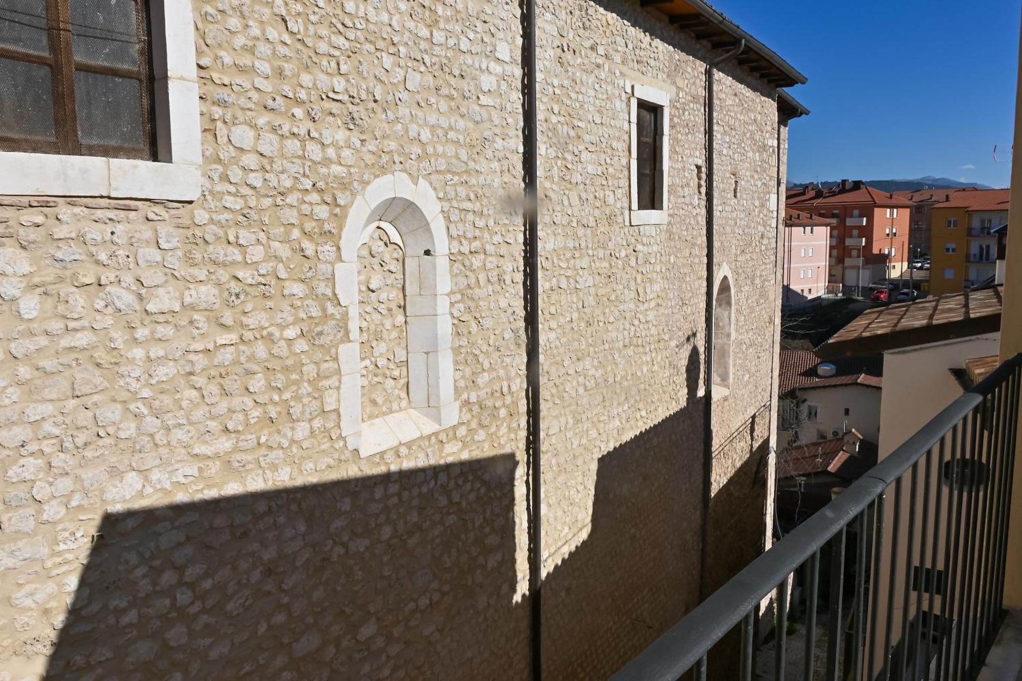 Il Vico Bed and Breakfast Λ' Άκουιλα Εξωτερικό φωτογραφία